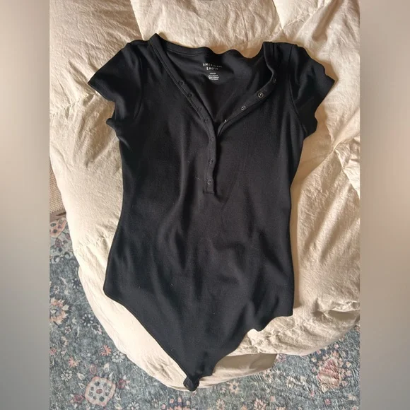 American Eagle Black Button-Up Bodysuit - Picture 4 of 4